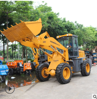 佛山廠家龍工裝載鏟車中型四驅裝載機輪胎式中型挖掘機一件代發