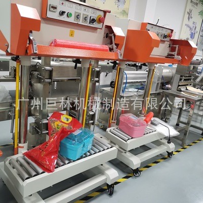 牙簽瓶裝機(jī)2  牙簽瓶裝機(jī)1