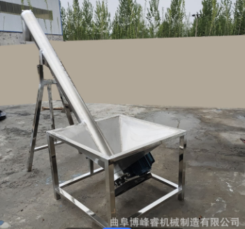 山東定制小型移動抽糞機(jī) 飼料輸送機(jī) 水泥螺旋提升機(jī)