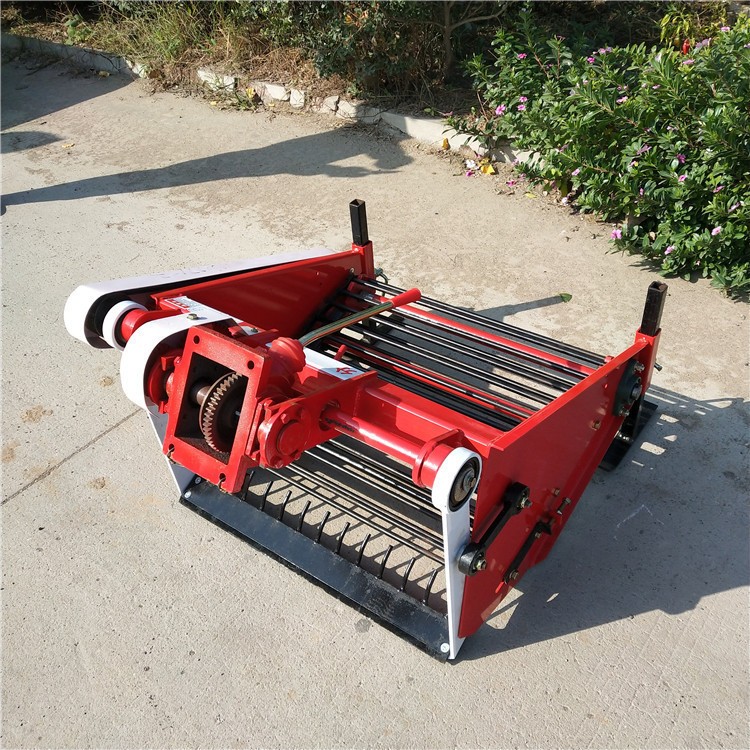 新款小型挖地蛋收獲機 土豆收獲機 手扶配套薯類機型號