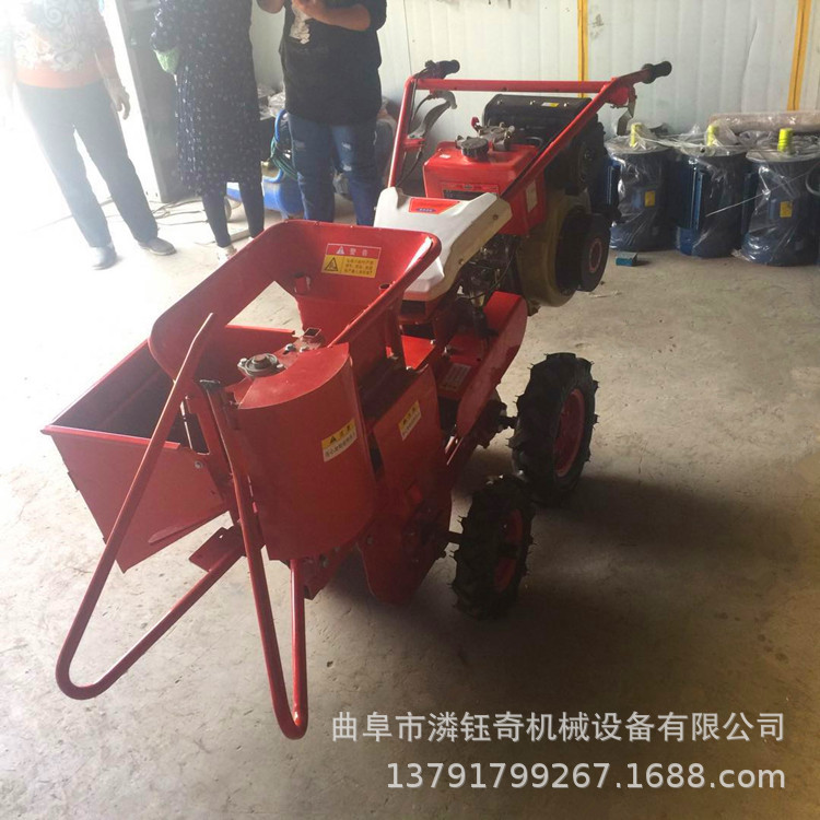 柴油玉米收獲機