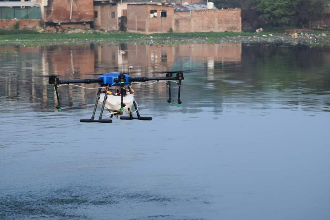 植保無人機(jī)、灑藥無人機(jī)，播種無人機(jī)，施肥無人機(jī)