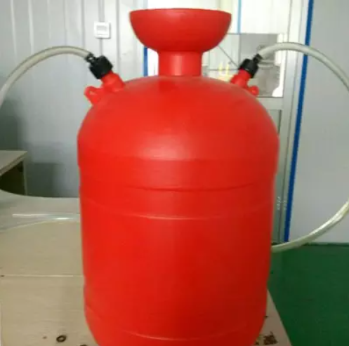 施肥罐新品全塑微噴滴灌設(shè)備壓差式吸肥罐大田溫室農(nóng)作物施肥閥