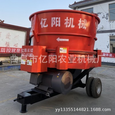 新式草捆粉碎攪拌機(jī) 行走式草捆粉碎機(jī)報(bào)價