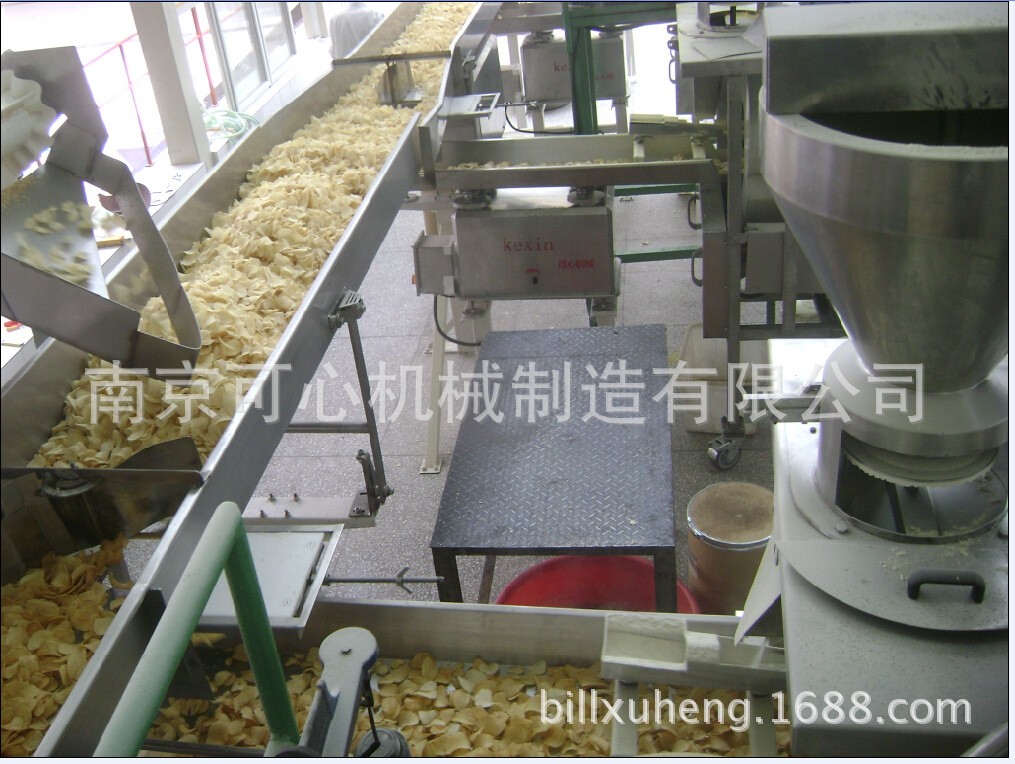 油炸機(jī)配套設(shè)備 薯片生產(chǎn)線輸送機(jī) 連續(xù)油炸機(jī)附機(jī)