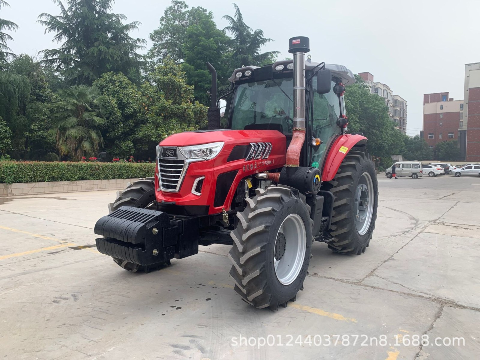 自動駕駛拖拉機 直行犁地 無人駕駛高配車型