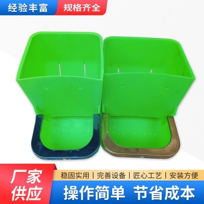 養(yǎng)兔喂料食盒兔子用飼料食盆現(xiàn)貨兔子防扒料固定兔籠料槽喂食飼養(yǎng)