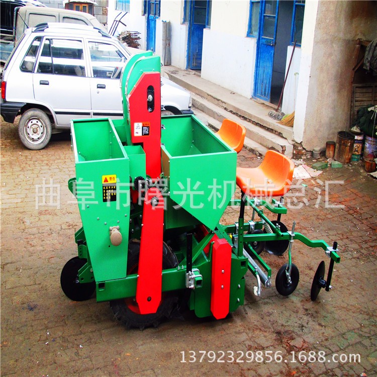 馬鈴薯種植機 土豆播種機 多種型號馬鈴薯播種機