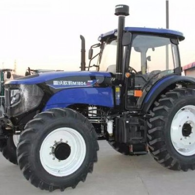 雷沃歐豹M1804-Q輪式拖拉機