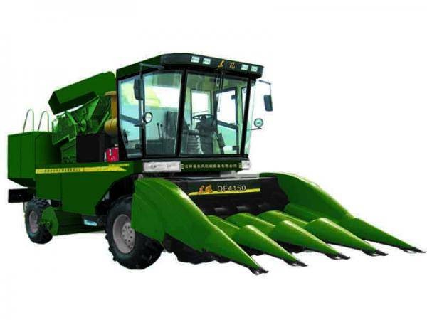 東風(fēng)4YZ-4 DF4150自走式玉米收獲機