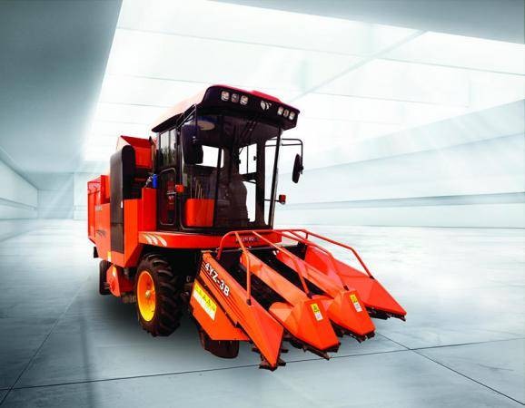 哈肯4YZ-3B升級版自走式聯合玉米收獲機