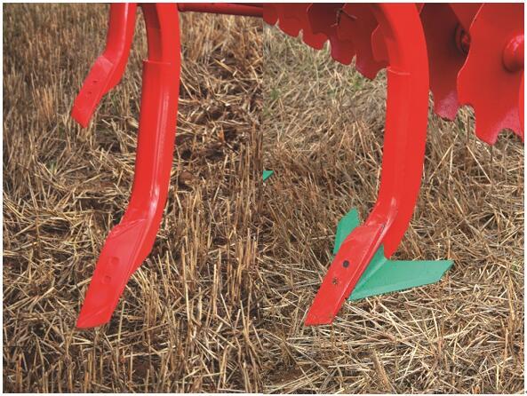 格蘭復(fù)式聯(lián)合整地機(jī)2