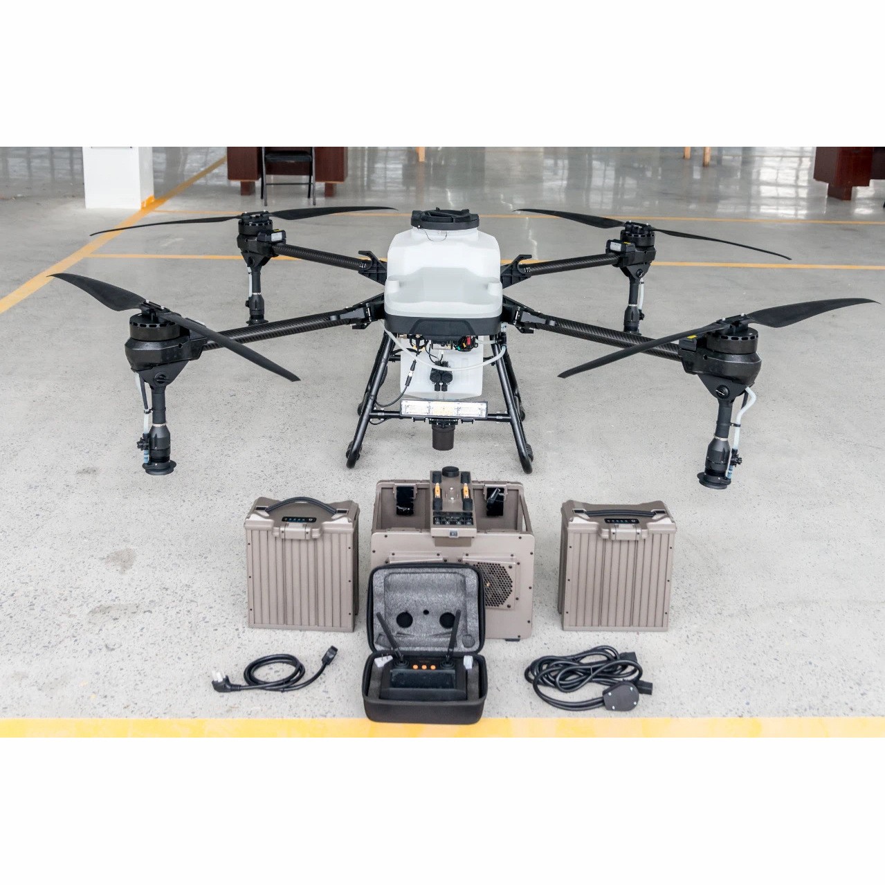 跨境批發(fā)零售自主研發(fā)生產(chǎn)6L10L16L20L30L打藥噴灑農(nóng)用植保無(wú)人機(jī)