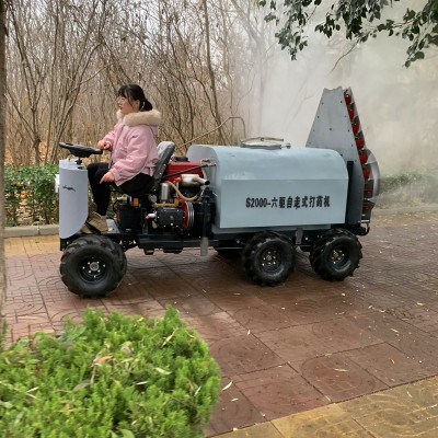 六驅自走式打藥機 柴油35馬力 噴頭18個 塔式風扇