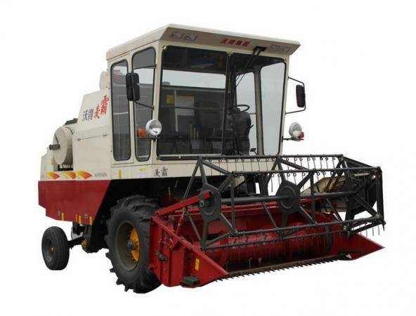 沃得4LZ-2全喂入輪式聯(lián)合收割機(jī)