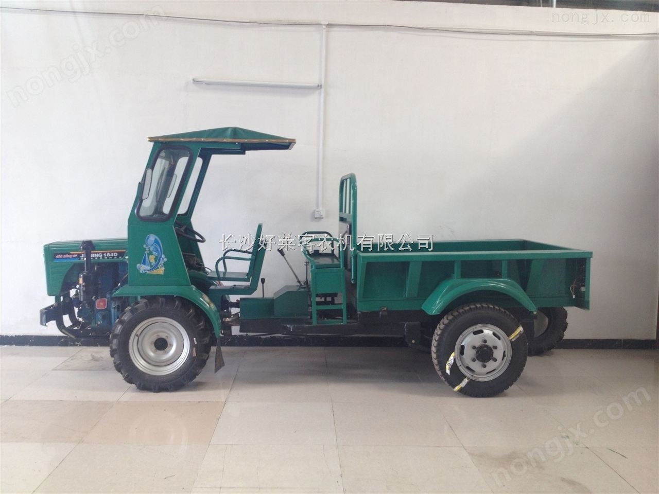 JN184D*湖南四驅(qū)爬山王盤式拖拉機(jī)