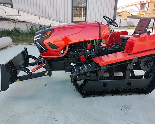 遙控式拖拉機 遙控式拖拉機