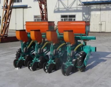 北大荒眾榮2BM-4氣吸式免耕精密播種機(jī)